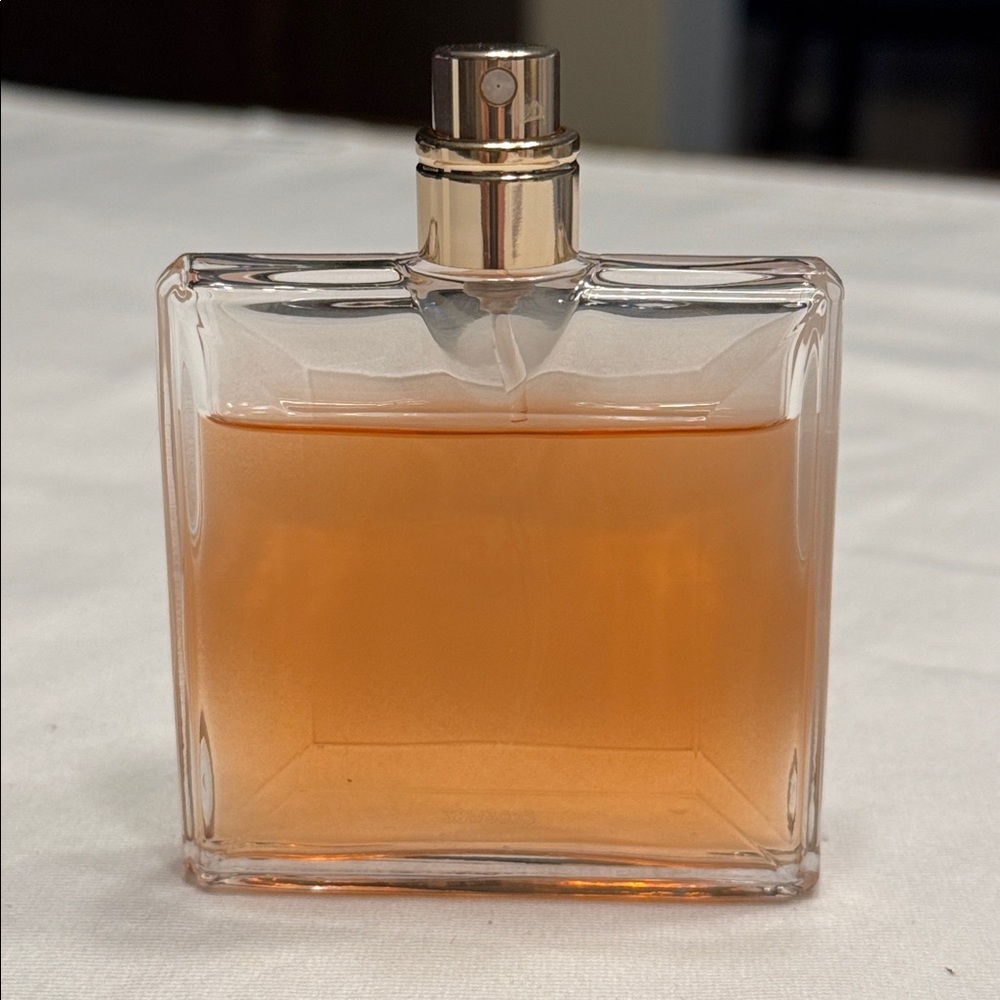 Idôle by Lancôme Le Parfum for Women. Partially used. .08 oz/25ml. - Picture 3 of 4